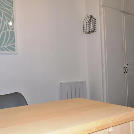 Epicurieux Hyper Centre Ville, Calme - Sejouraixlesbains Apartment