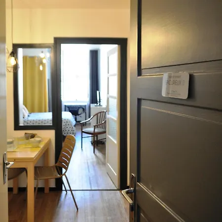 公寓 Epicurieux Hyper Centre Ville, Calme - Sejouraixlesbains 艾克斯莱班